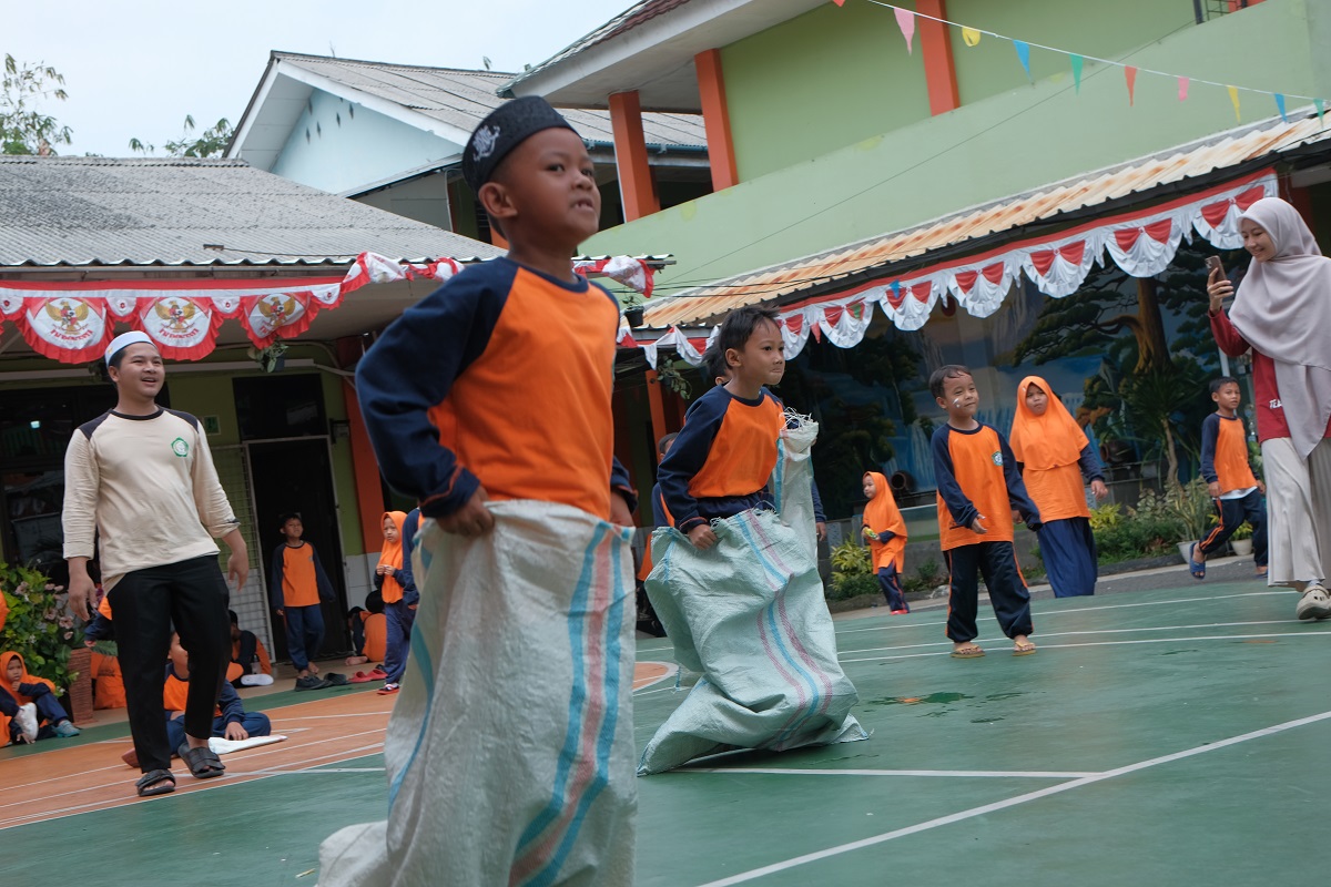Semarak Peringatan HUT ke-81 Kemerdekaan Republik Indonesia di SDITA eL Ma’mur